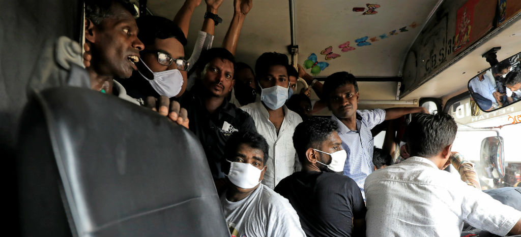 Economía mundial ya está en recesión causada por el virus: analistas