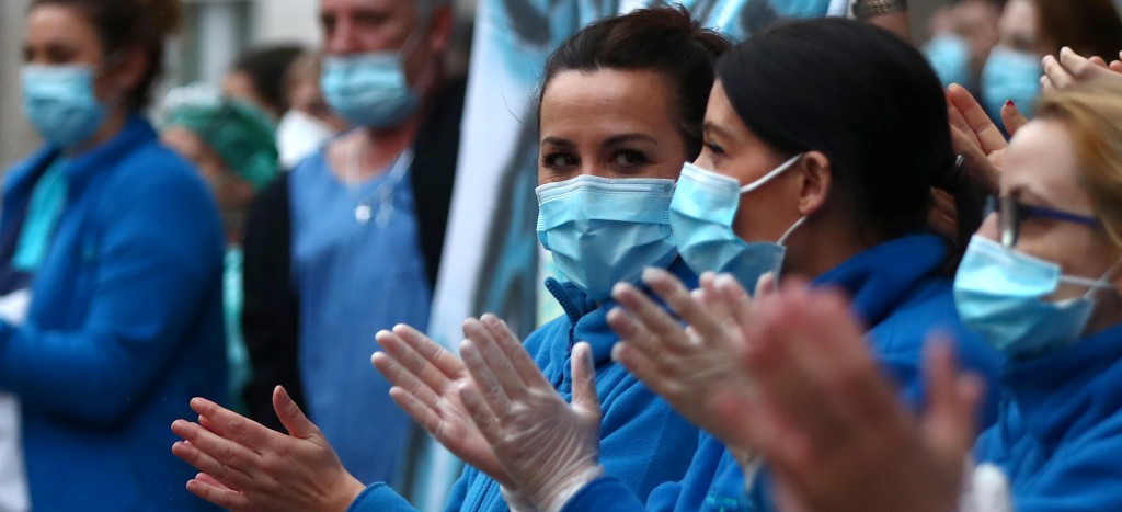 España anuncia paquete económico para proteger a la población