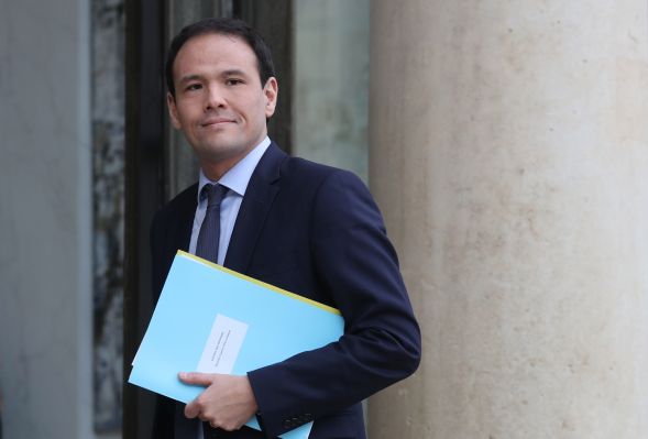 Francia anuncia plan de $ 4,3 mil millones para apoyar nuevas empresas