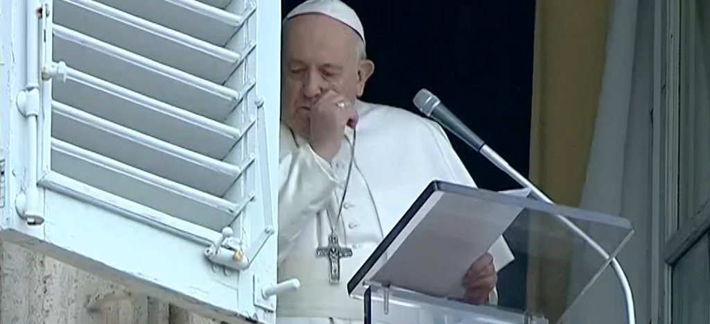 Hacen prueba de Covid-19 al Papa Francisco; da negativo