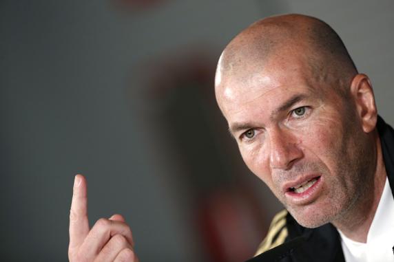 Zinedine Zidane tendría que comparecer el jueves en la previa del Madrid-Eibar