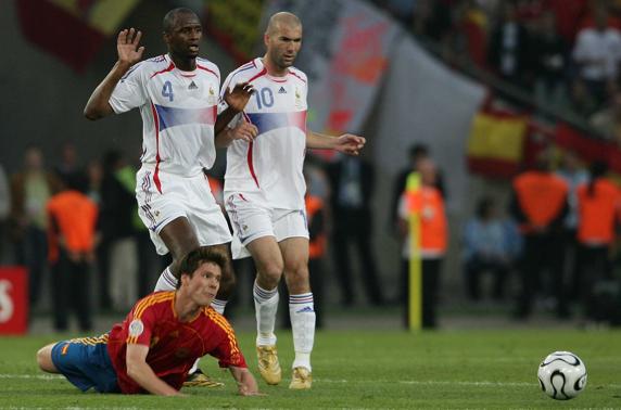 Vieira y Zidane, con Francia durante el partido de octavos del Mundial 2006 frente a España