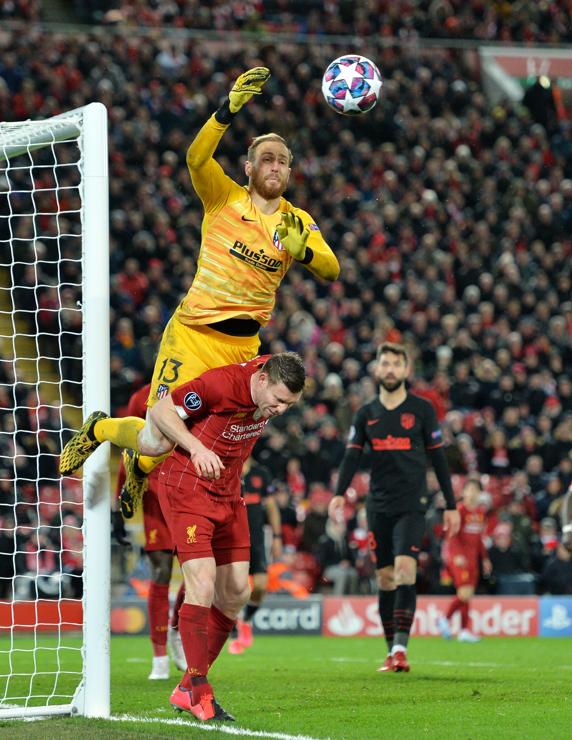 Jan Oblak, en una de sus muchas intervenciones.