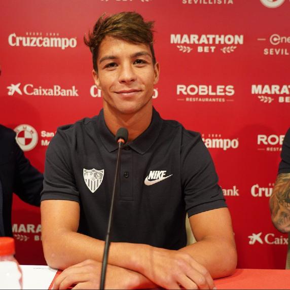 Óliver Torres, el día de su presentación