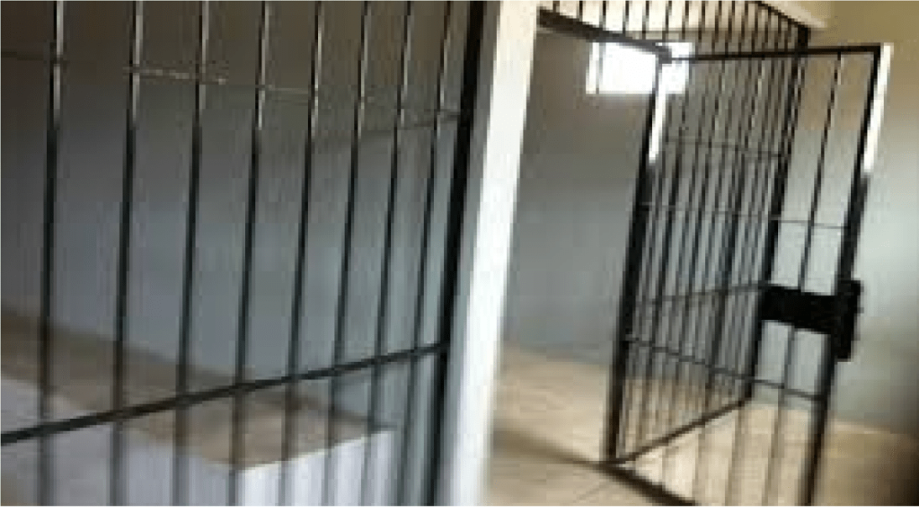 Se suicida joven en las celdas de una Delegación de Querétaro, los del Juzgado Cívico no cumplen con protocolos