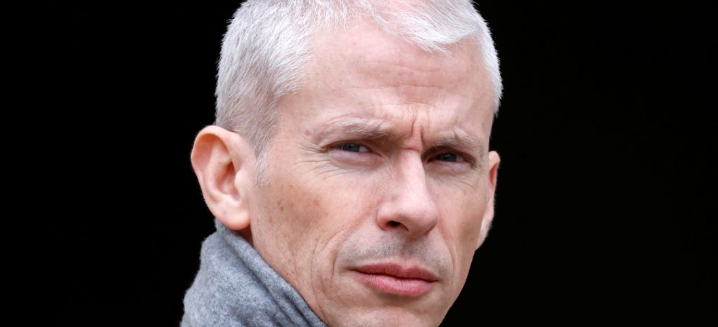 Ya son 30 muertes en Francia por COVID-19; da positivo ministro de Cultura