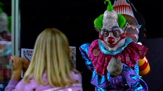 payasos asesinos del espacio exterior 1988