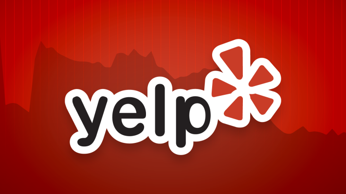 Yelp despide a 1,000 empleados y deja sin licencia 1,100 más