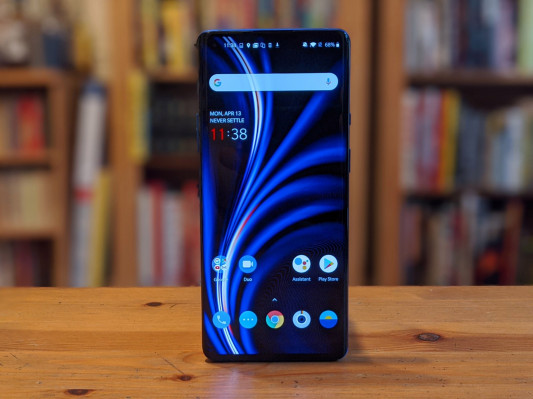 OnePlus redefine su enfoque premium con el 8 Pro