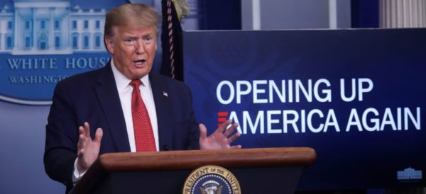 Trump revela proceso de tres etapas para terminar con confinamientos por coronavirus