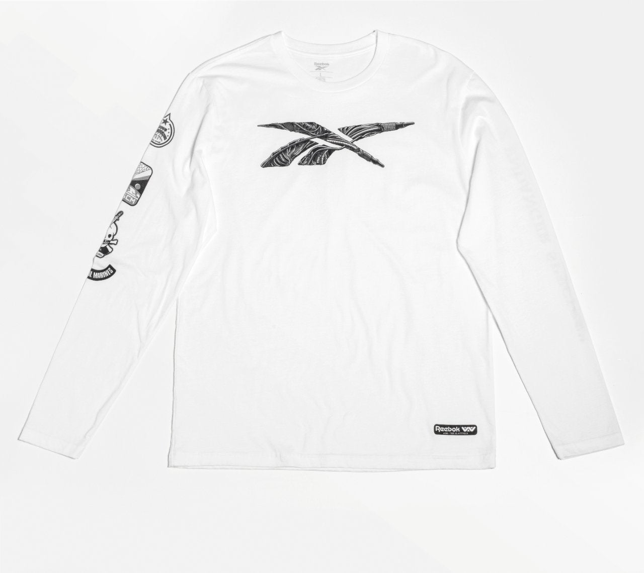 + C22653-Reebok_Bug_Stomper_Apparel_02-627178