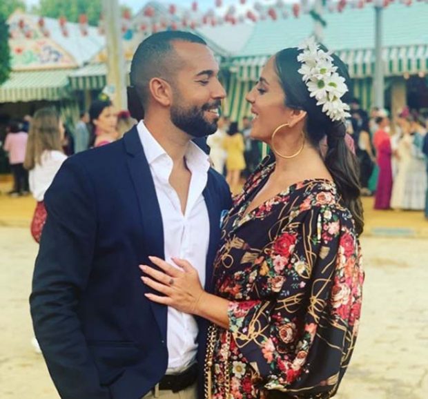 Anabel Pantoja celebra su millón de seguidores con un desnudo integral