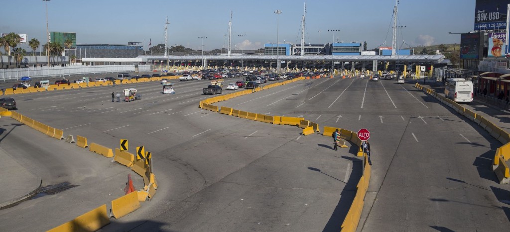 Continuará cierre parcial en frontera con EU por Covid-19