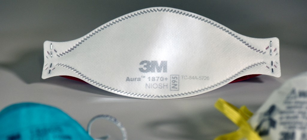 Ganancia de fabricante de cubrebocas se dispara 45% en primer trimestre