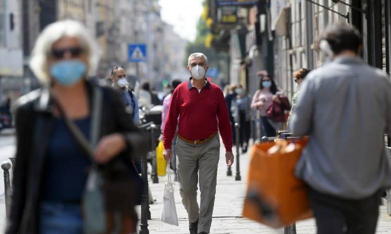 Italia registra, por primera vez, un descenso en contagios de Covid-19 activos