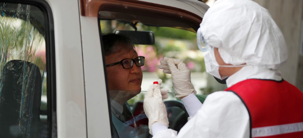 Japón, en su momento más crítico ante posible regreso a las calles: Shinzo Abe