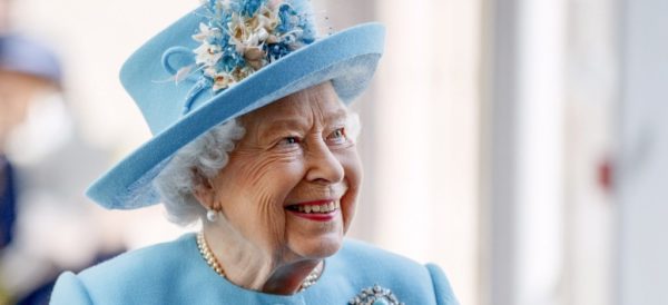 La Reina Isabel II celebra su cumpleaños 94 | Video