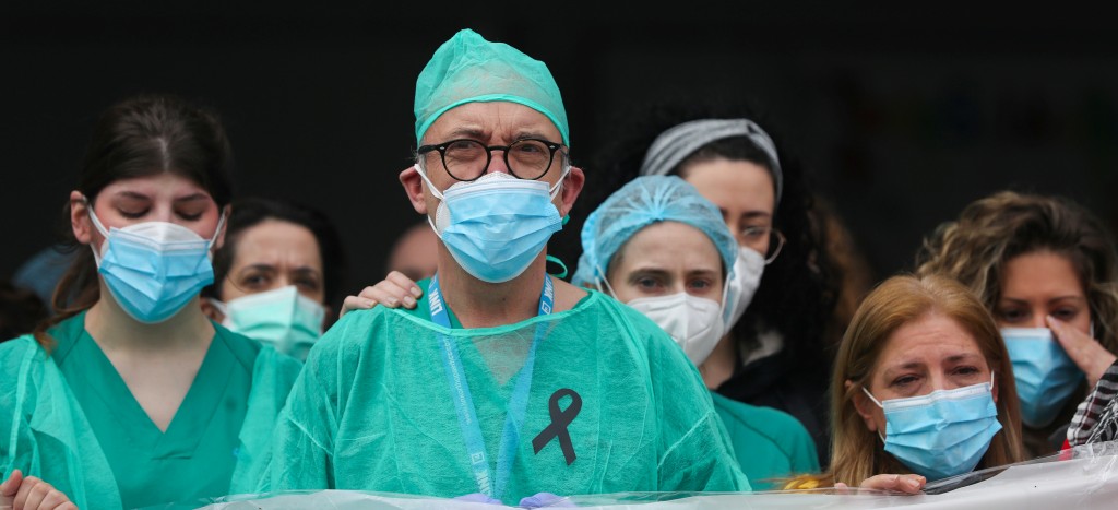 Llega a 114 mil 983 cifra de muertos por Covid-19 en el mundo