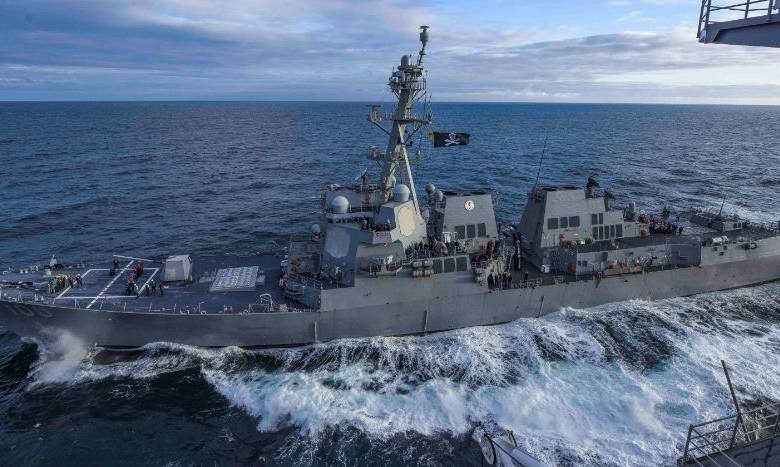 Marinos a bordo de buque de Armada estadounidense dan positivo a coronavirus