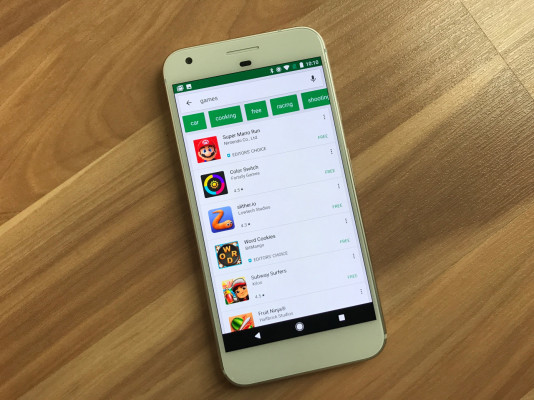 Nuevas políticas de Google Play para reducir el "fleeceware", las falsificaciones profundas y el seguimiento innecesario de la ubicación