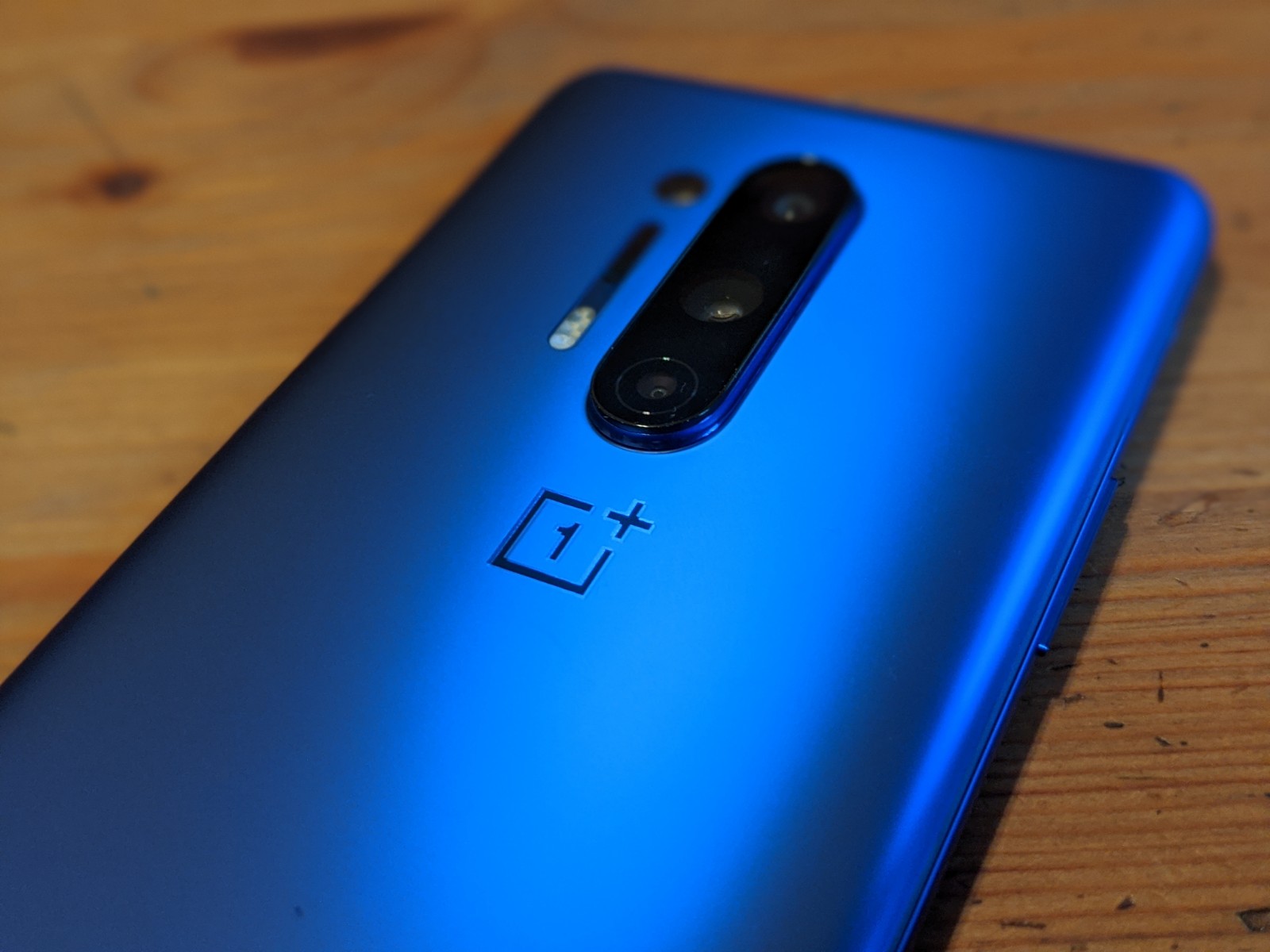 OnePlus 8 Pro