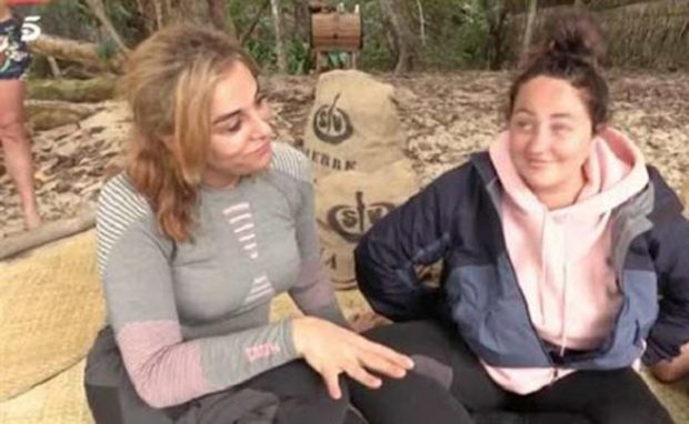 Ana María Aldón, Rocío Flores