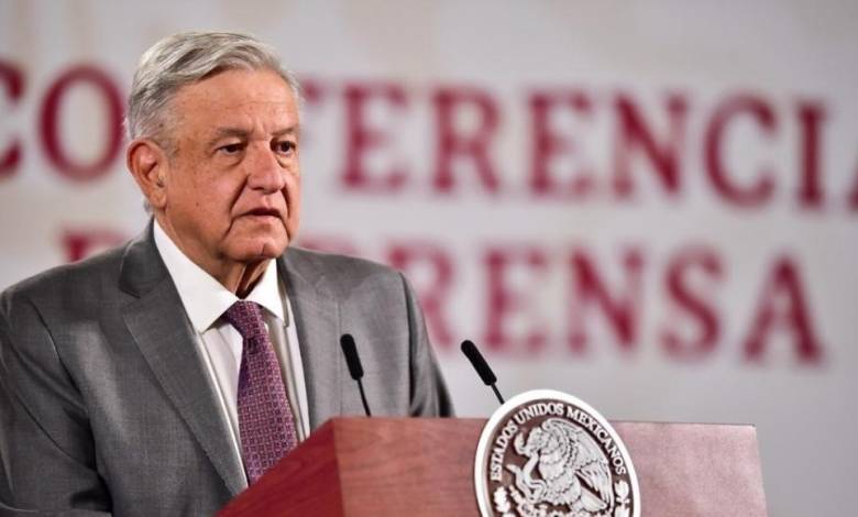 Pese a COBIV-19, Dos Bocas y Tren Maya siguen; descansan 10 subsecretarías, anuncia AMLO