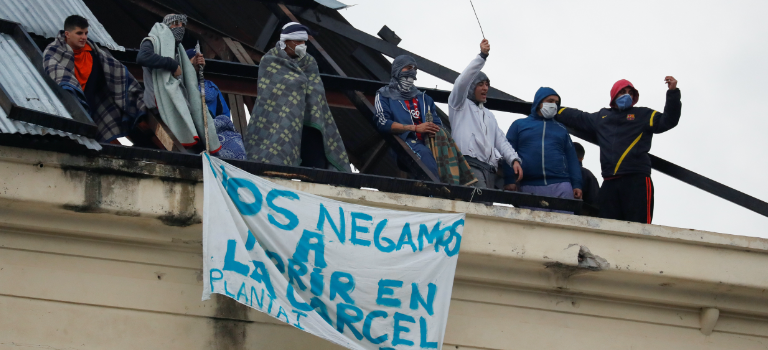 Por temor al coronavirus, presos realizan motín en cárcel de Buenos Aires | Videos