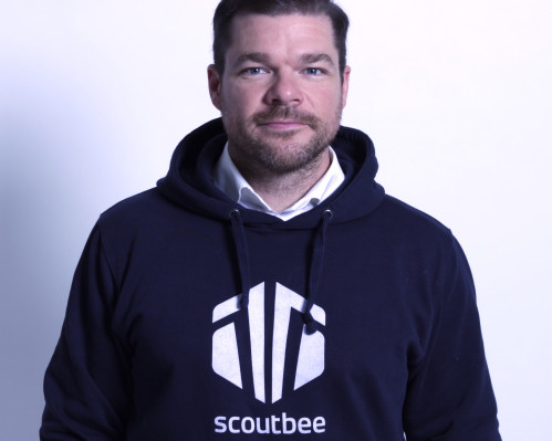 Scoutbee lanza una herramienta gratuita para ayudar a las organizaciones a buscar suministros relacionados con el soporte de COVID-19