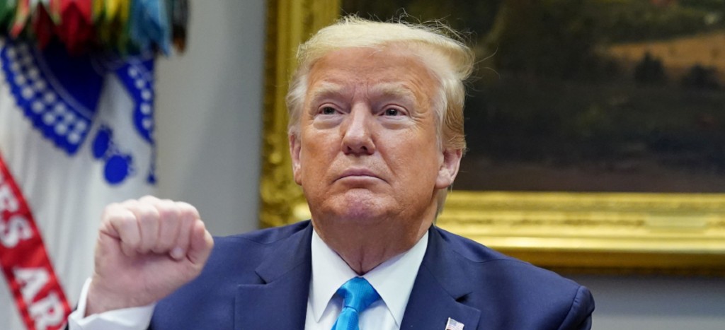 Véngase conmigo, dice Trump a partidarios de Sanders