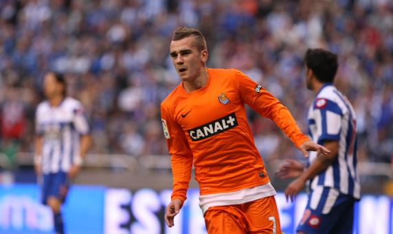 Griezmann celebra su gol con la zurda