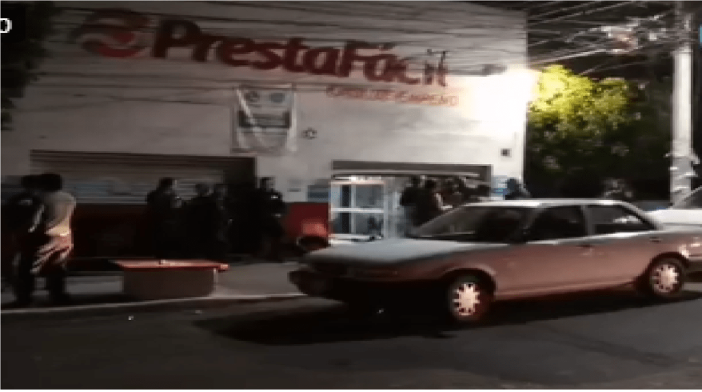 Balacera tras robo a casa de empeño en Lomas de Casa Blanca, hay tres detenidos