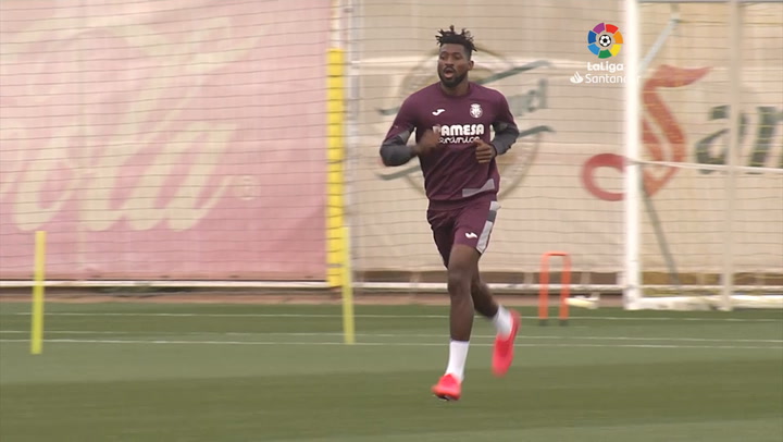 El Villarreal prosigue con los entrenamientos El Villarreal prosigue con los entrenamientos