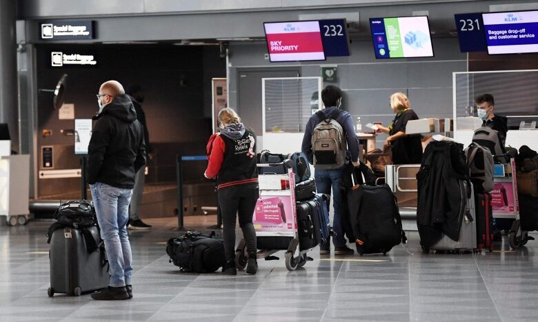 Comisión Europea abre expediente a Reino Unido por restringir libre circulación de los europeos