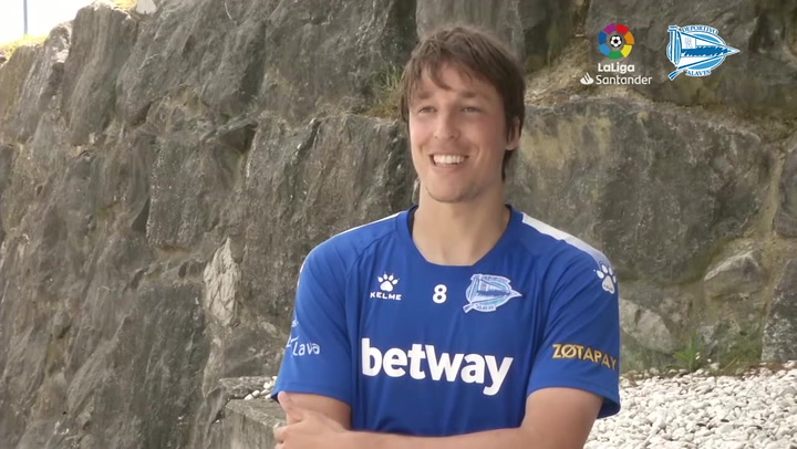 El Alavés recupera su espina dorsal El Alavés recupera su espina dorsal