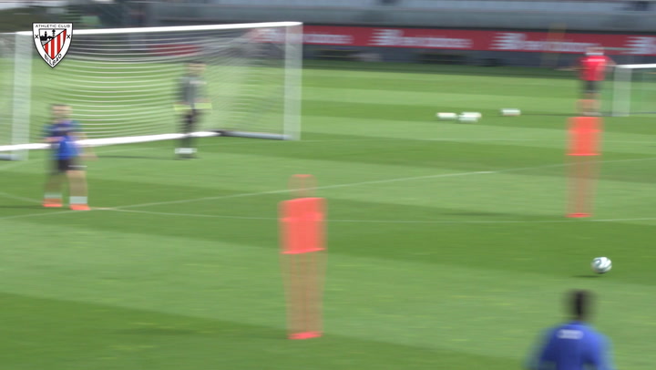 El Athletic entrena ya en dos grupos El Athletic entrena ya en dos grupos