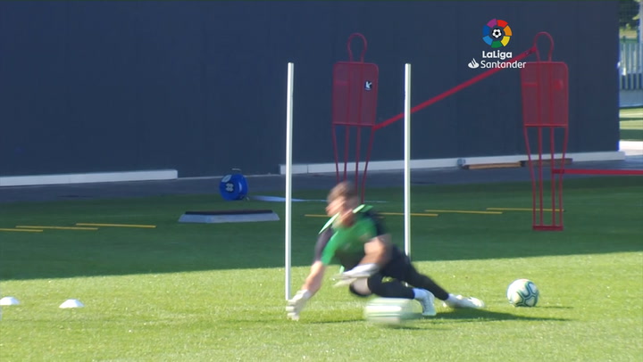 El Athletic sigue entrenando en dos grupos El Athletic sigue entrenando en dos grupos