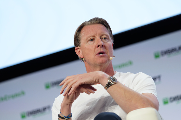 El CEO de Verizon, Hans Vestberg, comparte su estrategia y tácticas COVID-19