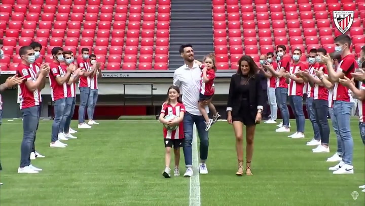 Emotiva despedida de Aduriz en San Mamés Emotiva despedida de Aduriz en San Mamés