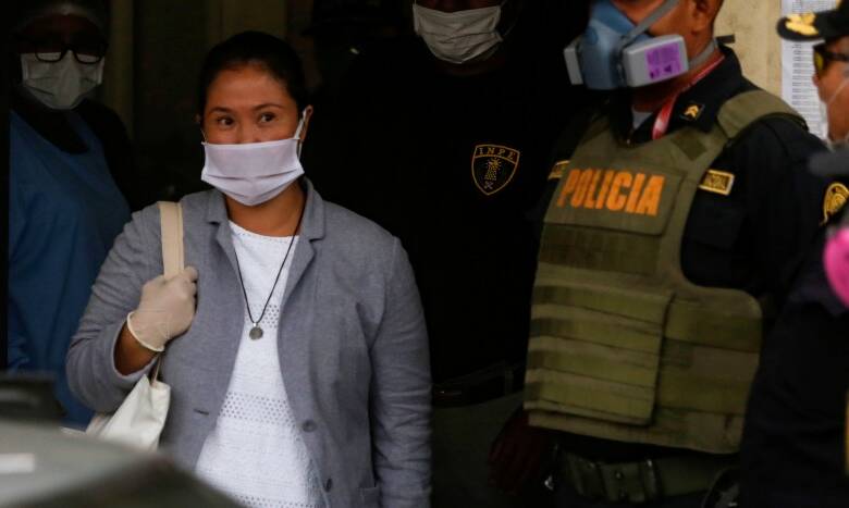 Keiko Fujimori deja la prisión y se somete a prueba de Covid-19