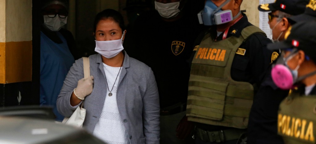 Keiko Fujimori deja la prisión y se somete a prueba de Covid-19
