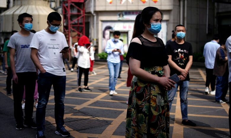 Por temor a segunda ola de Covid-19, Wuhan aumenta pruebas por virus