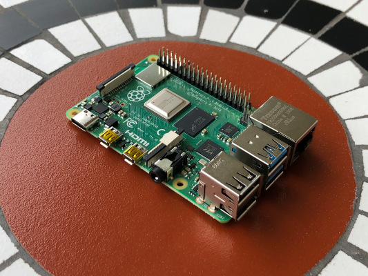 Raspberry Pi Foundation anuncia Raspberry Pi 4 con 8 GB de RAM