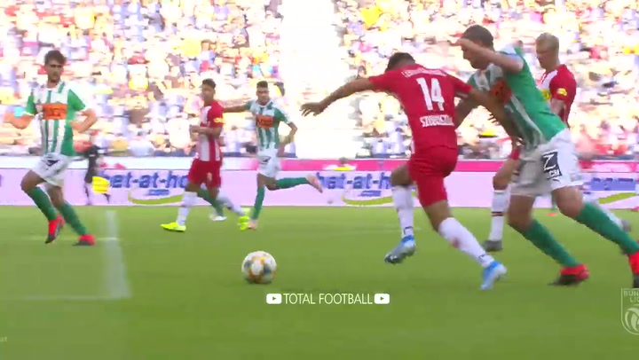 Así juega Dominik Szoboszlai, el aprendiz de Cristiano por el que suspira Klopp Así juega Dominik Szoboszlai, el aprendiz de Cristiano por el que suspira Klopp