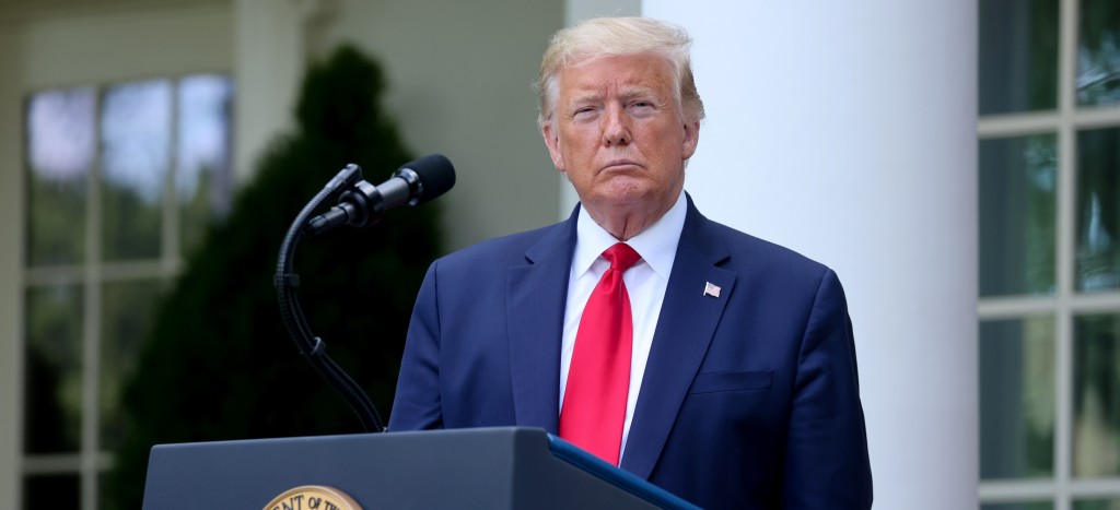 Trump amenaza con ‘anular’ a gobernadores que no reabran lugares de culto en sus estados