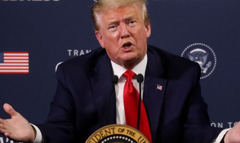 Trump considera realizar actos de campaña al aire libre durante la pandemia