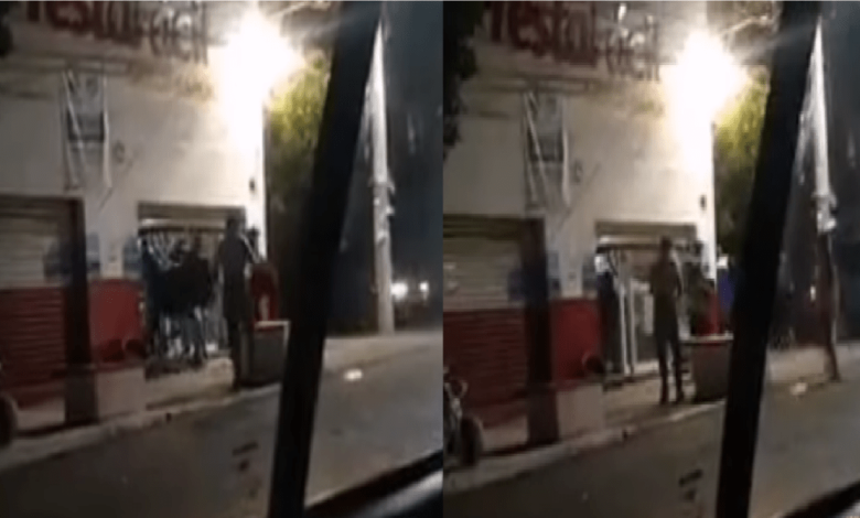 VIDEO: Difunden video del momento exacto en que sujetos saquean casa de empeño, en Querétaro
