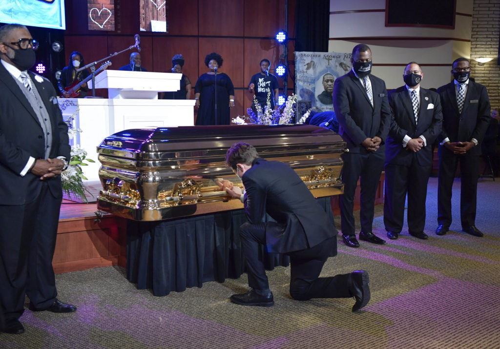 george-floyd-policias-minnesota-minneapolis-asesinato-derek-chauvin-fianza-protestas-racismo-2-04062020