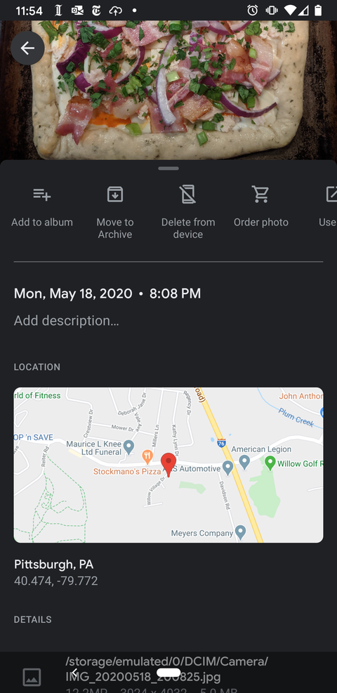 una captura de pantalla que muestra metadatos para una imagen