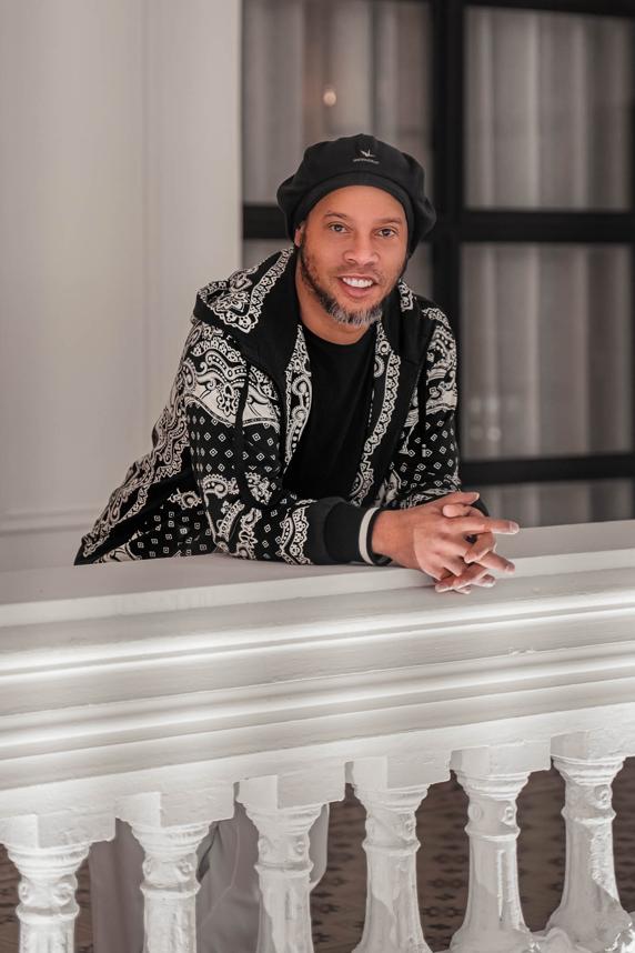 Entrevista Ronaldinho después de su lio con la justicia de PAraguay